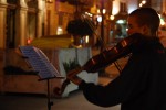 2009-10-28, Octubre, A Coruña, Riego de Agua, Violinista, Celia, Naranja, Blanco, Marrón, Dorado
