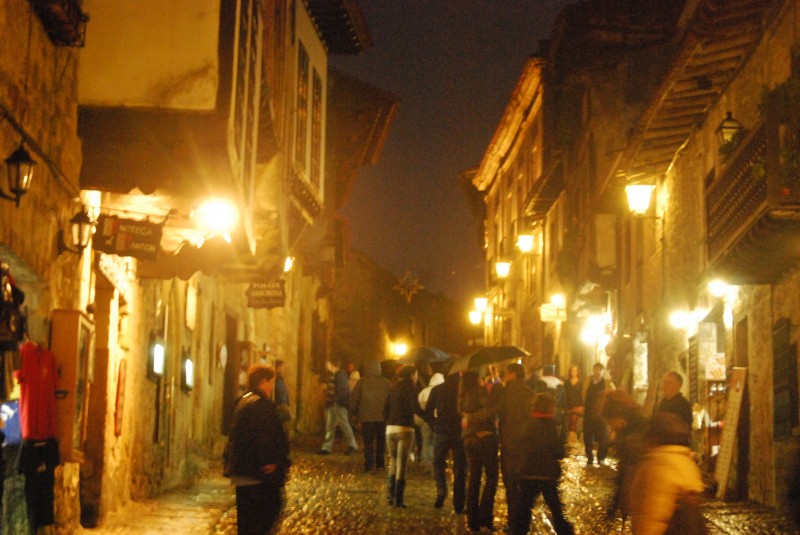 2009, Diciembre, Cantabria, Amarillo, Negro, Noche
